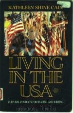 LIVING IN THE USA 1994 PDF电子版封面 0205148778